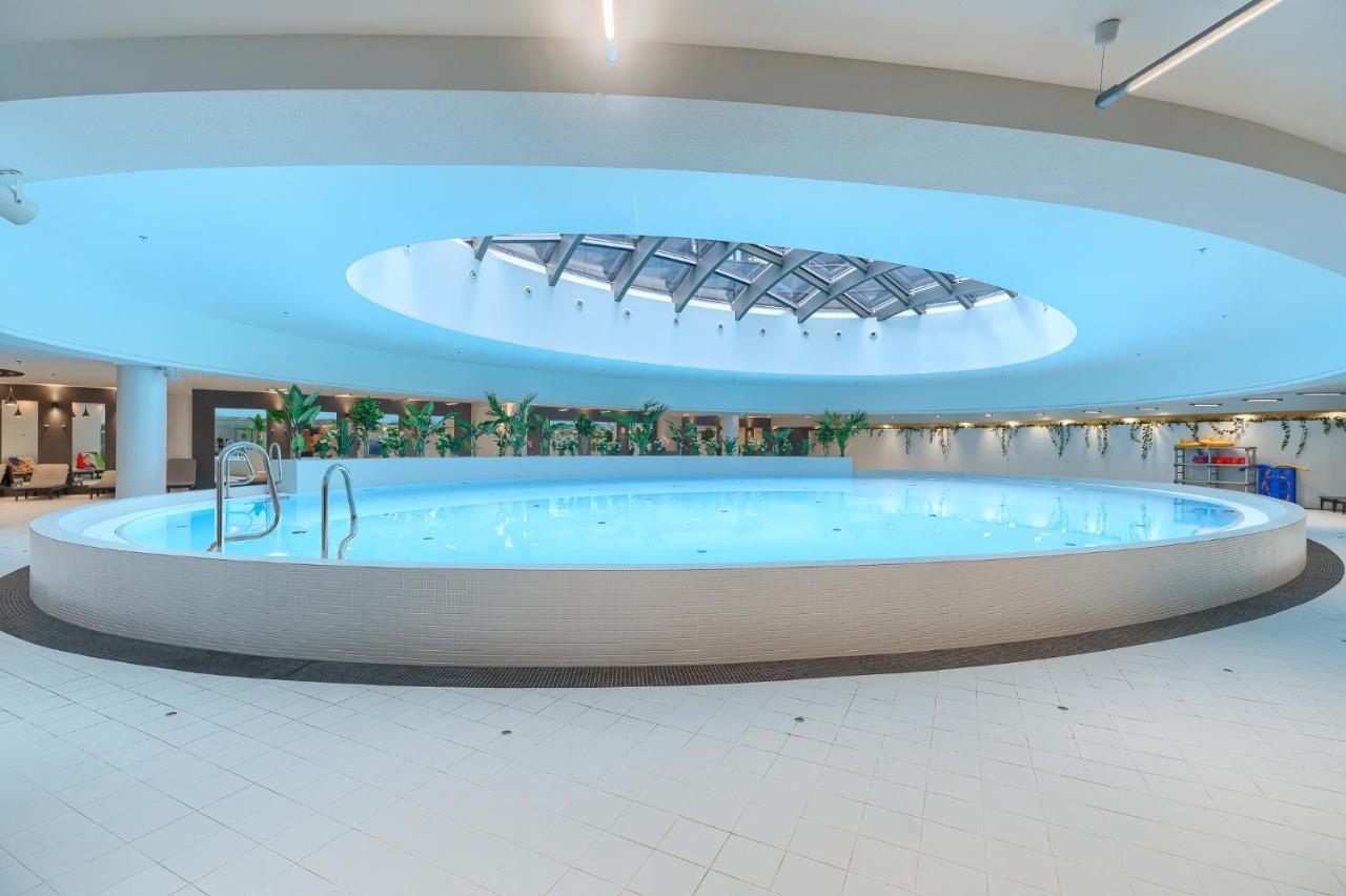 Comfy Apartments 4-5Th Floor Hanza Tower - Sauna & Pool Szczecin Ngoại thất bức ảnh